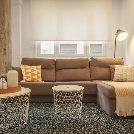 Modern Lovely House Guggenheim ビルバオ エクステリア 写真